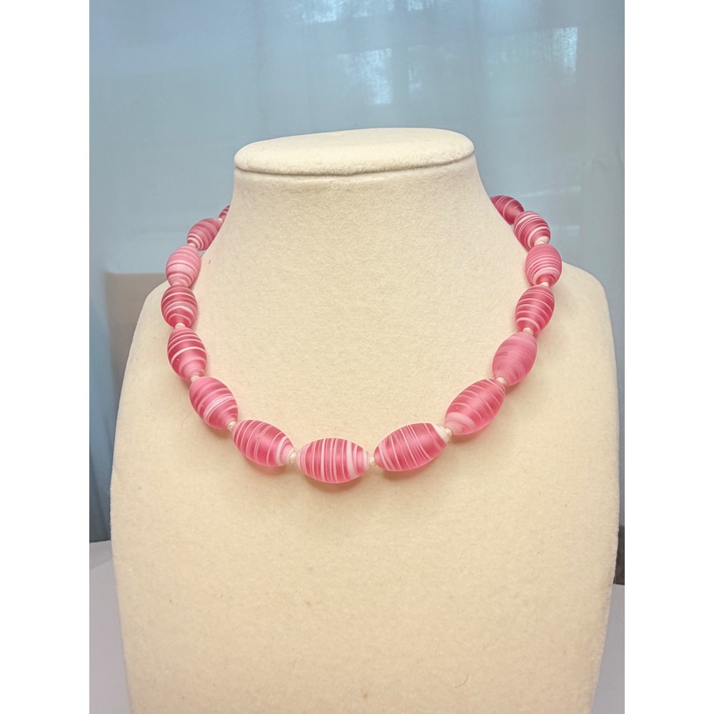 Vintage Japan Pink Cotton Candy Swirl Bead Necklace Mid Century